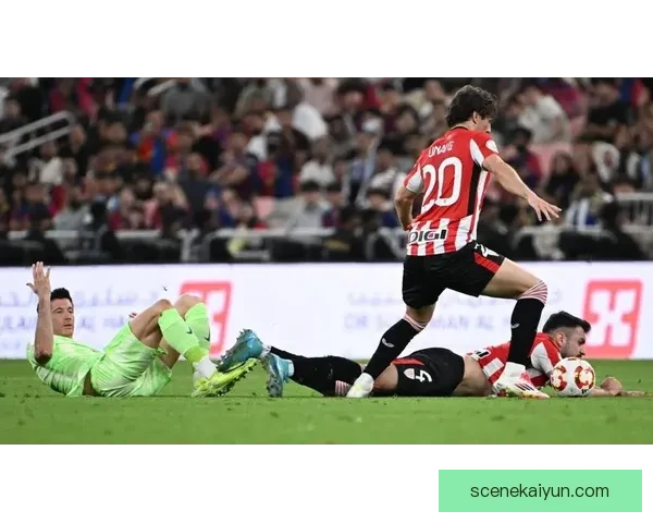 莱万多夫斯基持续保持出色状态，超级杯中传射建功助球队取胜